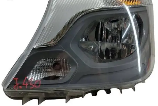 Mercedes-Benz Sprinter W906 Headlight/headlamp 9068205600