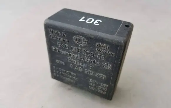 Audi A6 S6 C4 4A Other relay 4A0919471 5KG00656800