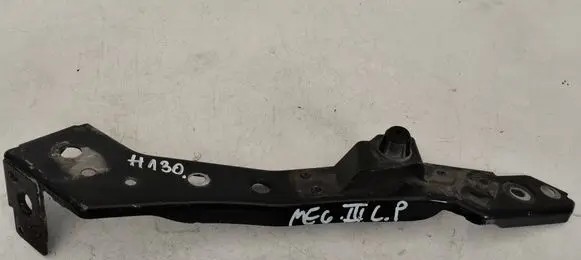 Renault Megane III Headlight/headlamp mounting bracket 6251306D