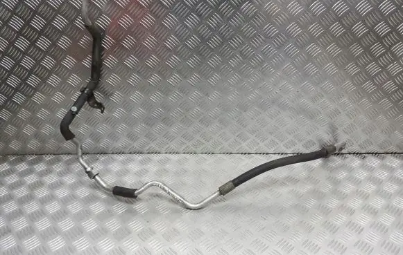 Mazda 5 Air conditioning (A/C) pipe/hose