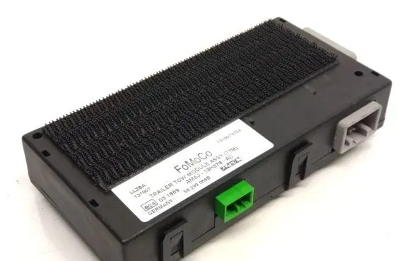 Ford Focus Tow bar trailer control unit/module AM5J19H378AD
