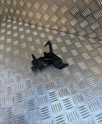 Skoda Superb B6 (3T) Engine bonnet/hood lock/latch loop/hook 3T0823480E