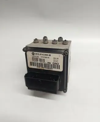 Volkswagen PASSAT B6 ABS Pump 3C0614095M