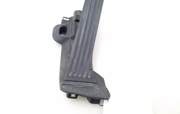 Audi A3 S3 8P Accelerator throttle pedal 1K2723503M