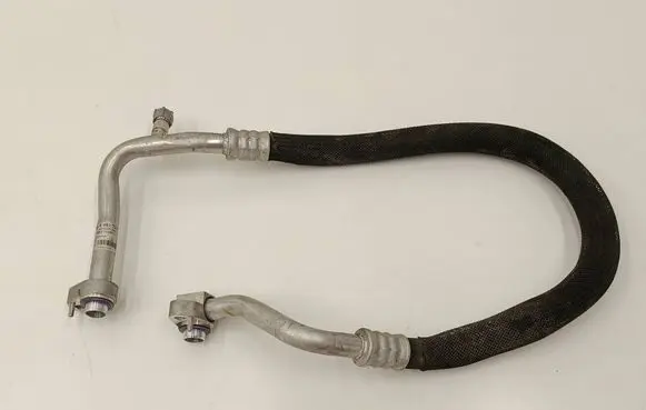 Air conditioning (A/C) pipe/hose