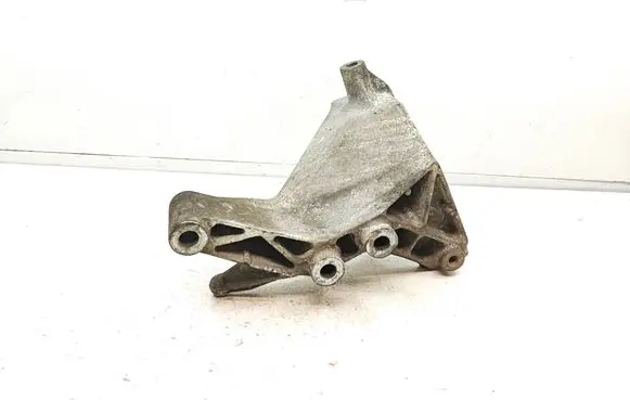 Opel Antara Engine mounting bracket X01178 8332