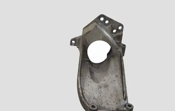 Volvo V40 Cross country Gearbox mounting bracket 31370633