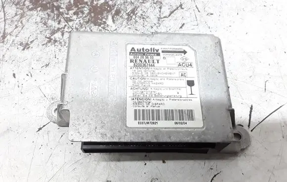 Renault Megane II Airbag control unit/module 8200367444