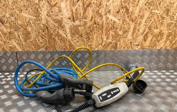 BMW i3 Electric car charging cable 6842157 684215701 02292163A