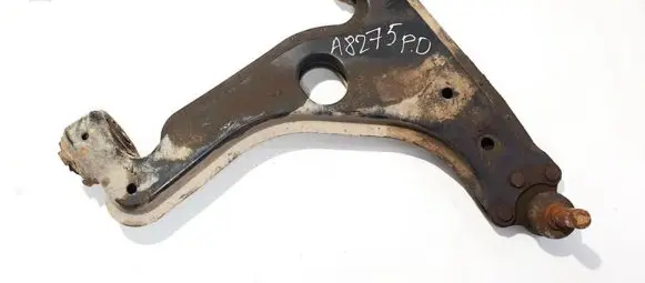 Opel Astra H Front lower control arm/wishbone