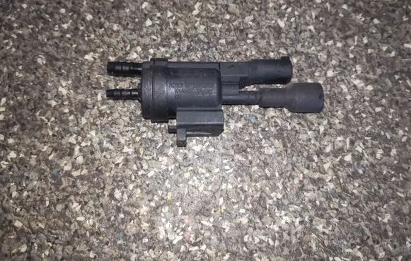 Mercedes-Benz E W212 Air pressure sensor 0025401497