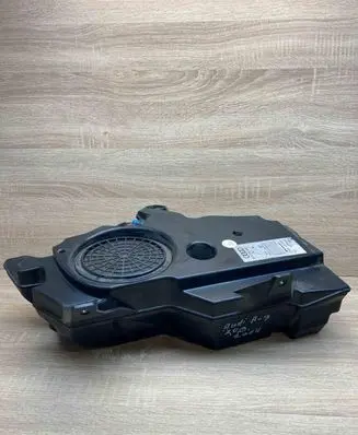 Audi A3 S3 8P Subwoofer speaker 8P3035382 7606500216