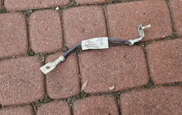 Renault Megane IV Negative earth cable (battery) 240800427R