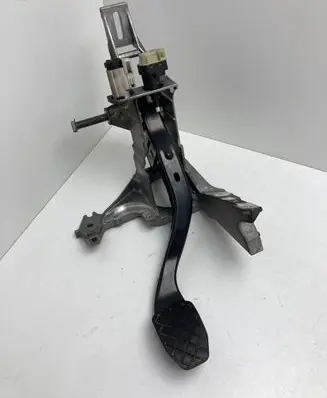 Audi A4 S4 B6 8E 8H Brake pedal 8E1721117A