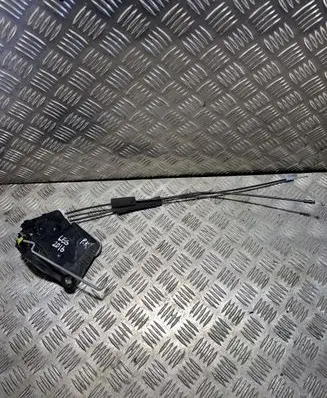 Subaru Legacy Front door lock