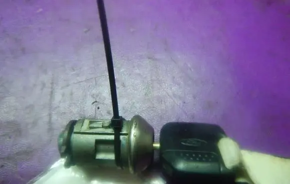 Ford Puma Ignition lock