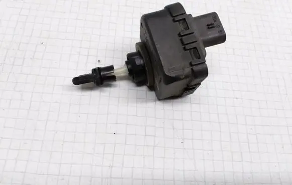 Opel Vectra B Headlight level adjustment motor 0307852335 0307852335882