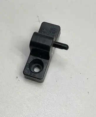 Audi A4 S4 B7 8E 8H Other trunk/boot trim element 8H0863206