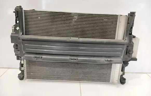 Volvo V40 Radiator set 31293689