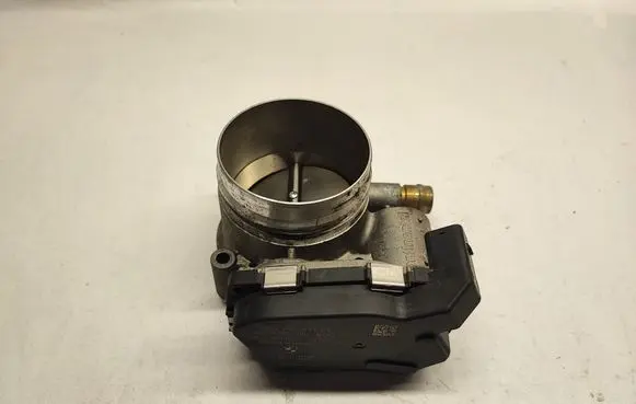 BMW X5 E70 Throttle valve 7597871 759787103