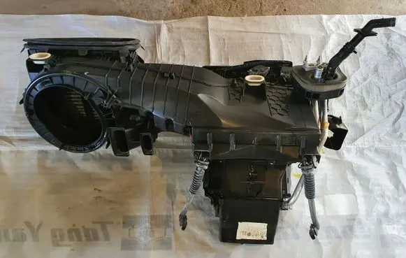 Mercedes-Benz GL X166 Interior heater climate box assembly A1668303160 T1030872X T1030872X45295