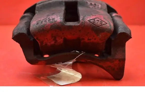 Dacia Sandero Front brake caliper 