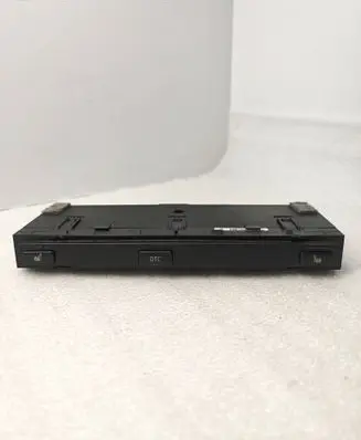 BMW 5 E60 E61 Seat heating switch 6952471 333506 13580355