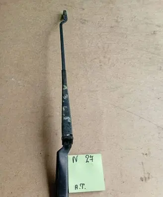 Peugeot 206 Front wiper blade arm 23158462315