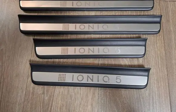Hyundai Ioniq 5 Side skirt rear trim 85888GI100 85878GI100