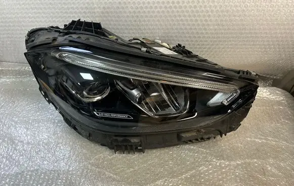 Mercedes-Benz C W206 Headlight/headlamp A2069068204 LE19A6437