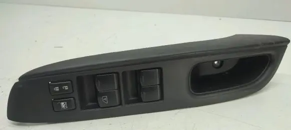 Nissan Note (E12) Other switches/knobs/shifts 809613AR0A
