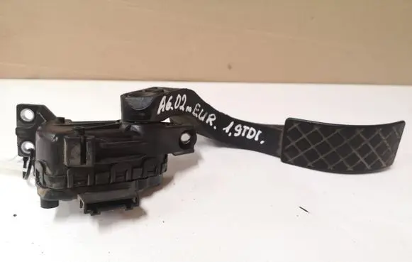 Audi A6 S6 C5 4B Accelerator throttle pedal 6PV00837602 8D1723523M