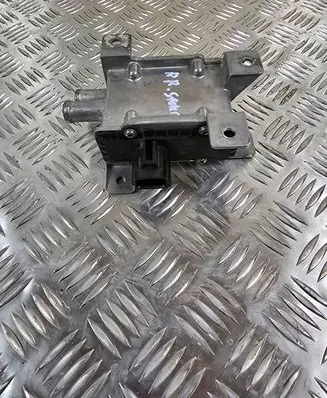 Land Rover Range Rover Sport L494 Coolant heater control valve Jpla10C780AA