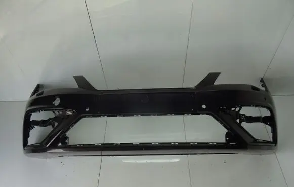 Seat Leon (5F) Front bumper R28P3
