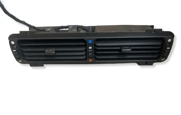 Jaguar XK8 - XKR Dash center air vent grill GNA6770AA