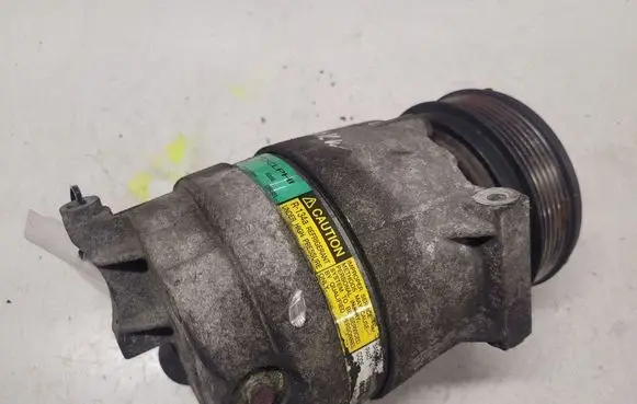 Opel Vectra C Air conditioning (A/C) compressor (pump) 13265616 06228221220 90443840