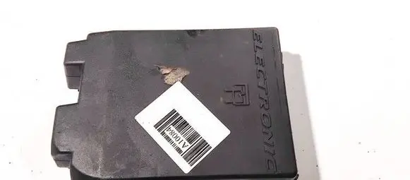Citroen Xsara Picasso Fuse box cover 