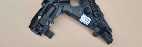 Volvo XC40 Rear bumper mounting bracket 32227485