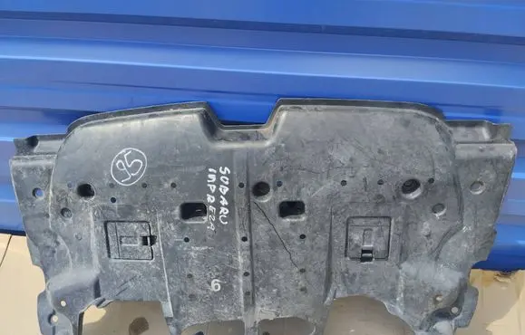 Subaru Impreza II Engine splash shield/under tray 56440FE060