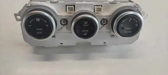 Mazda 6 Climate control unit PPTD30 SC22 E6A