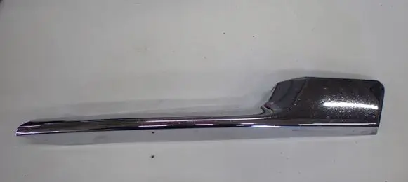 Jaguar XJ X351 Front bumper splitter molding FW9317C753AA