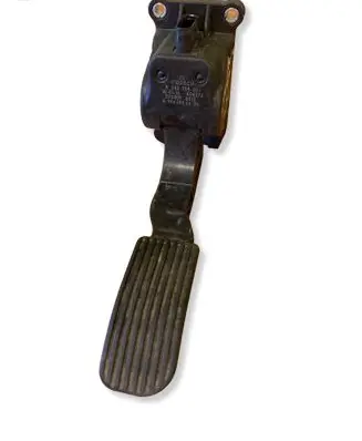 Mercedes-Benz Sprinter W906 Accelerator throttle pedal 0280755023 A9063000404 ZGS0090012