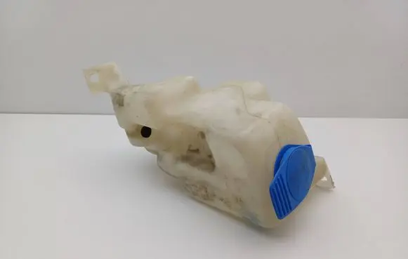 Volkswagen Golf IV Windshield washer fluid reservoir/tank 1J0955453B