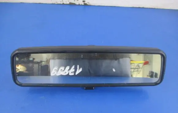 Volkswagen Golf V Rear view mirror (interior)