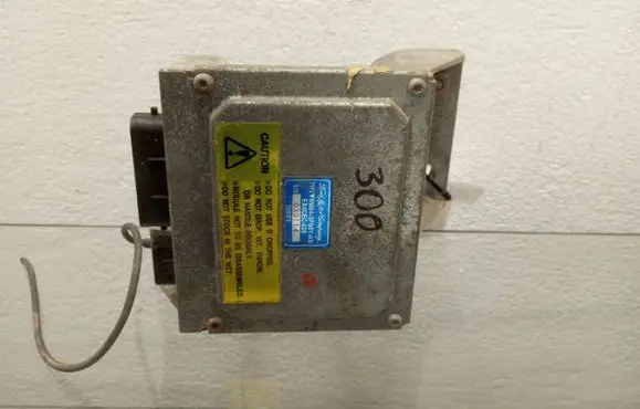 Ford Escape I Other control units/modules 6M643F881AB 039114 EA4CEC026
