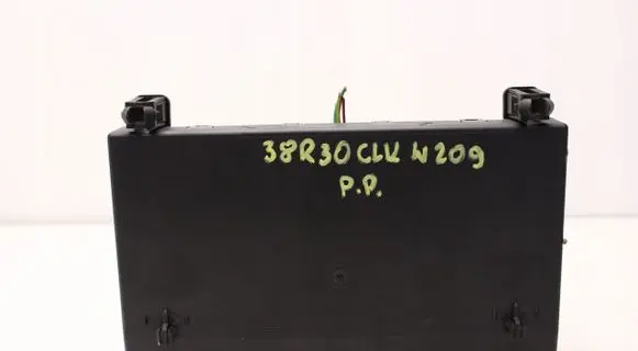Mercedes-Benz CLK A209 C209 Central body control module 2098202026