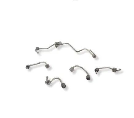 Land Rover Evoque I Fuel injector supply line/pipe 
