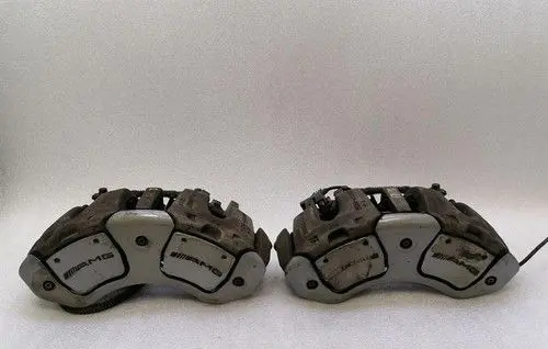 Mercedes-Benz S W221 Front Brake Caliper Pad/Carrier A0034208983