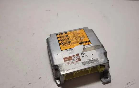 Toyota Avensis Verso Airbag control unit/module 8917044040 2310002450 53L0360578