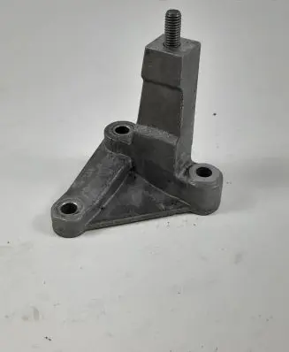 BMW 5 F10 F11 Bracket in trunk/boot 7574833